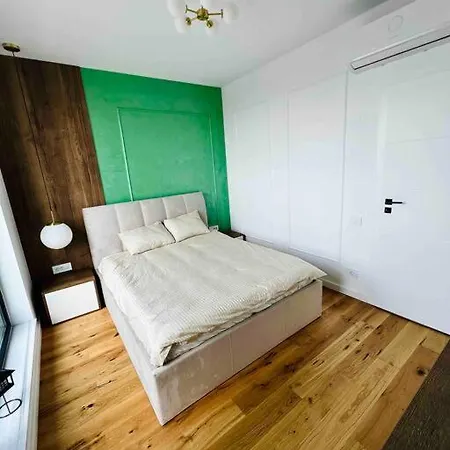 Elysium Core Apartment *