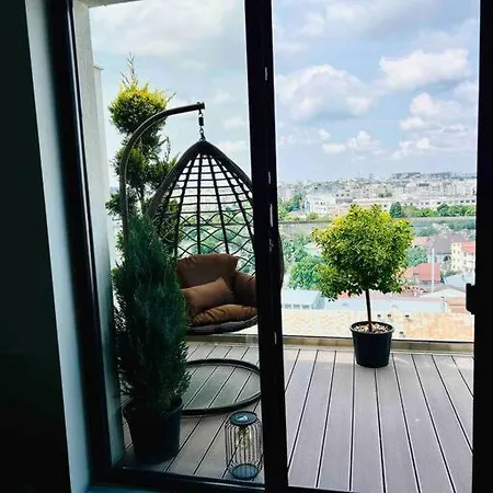 Elysium Core Apartment Bucharest
